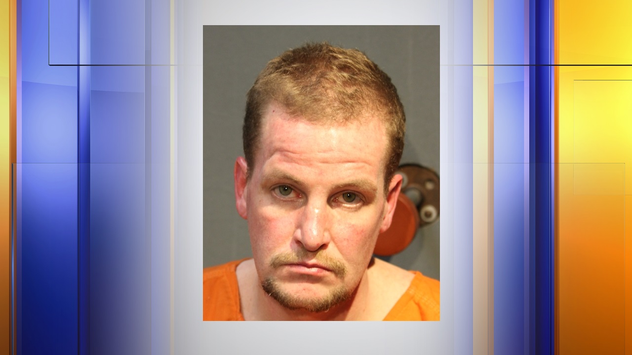 Hombre de Sioux City arrestado por robar casi $ 2,000 en herramientas eléctricas.
