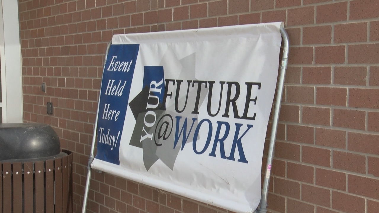 Northwest Iowa Community College busca retener la fuerza laboral joven del condado de Sioux.
