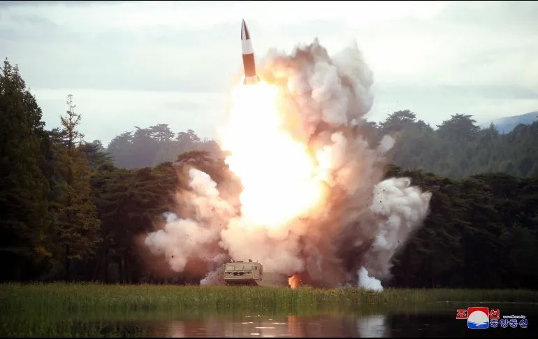 Corea del Norte: Suspenden vuelos en EU por lanzamiento de misil.