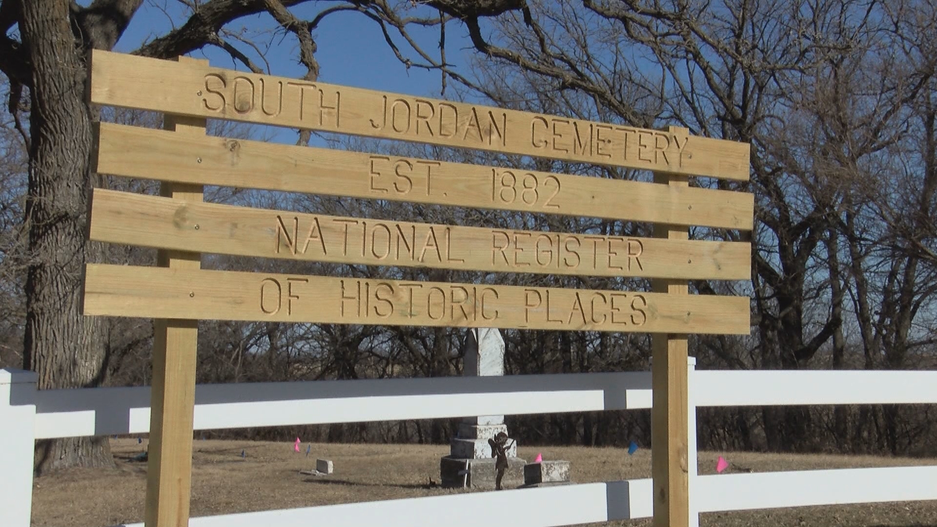 Cementerio histórico tiene sus raíces en algunos de los primeros colonos negros de Iowa.
