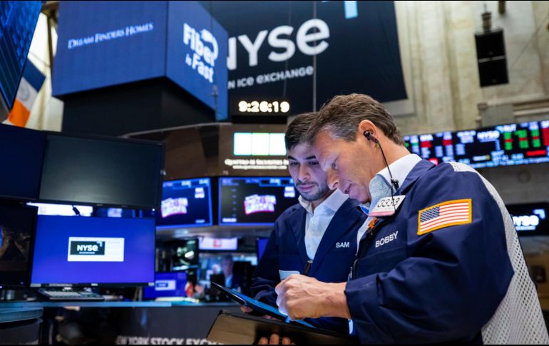 Wall Street cierra en rojo y el Dow Jones baja un 0.26 %