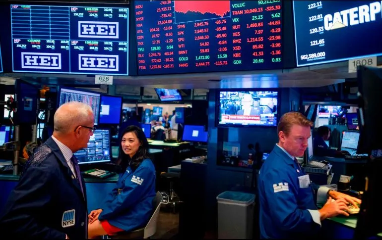 Wall Street pierde impulso y termina dispar en jornada de toma de beneficios.