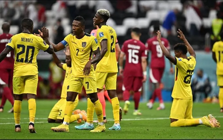 Qatar cae ante Ecuador en el inicio de la Copa del Mundo.