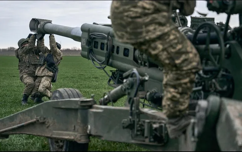 Soldados ucranianos entrenarán en EU para usar los antimisiles Patriot.
