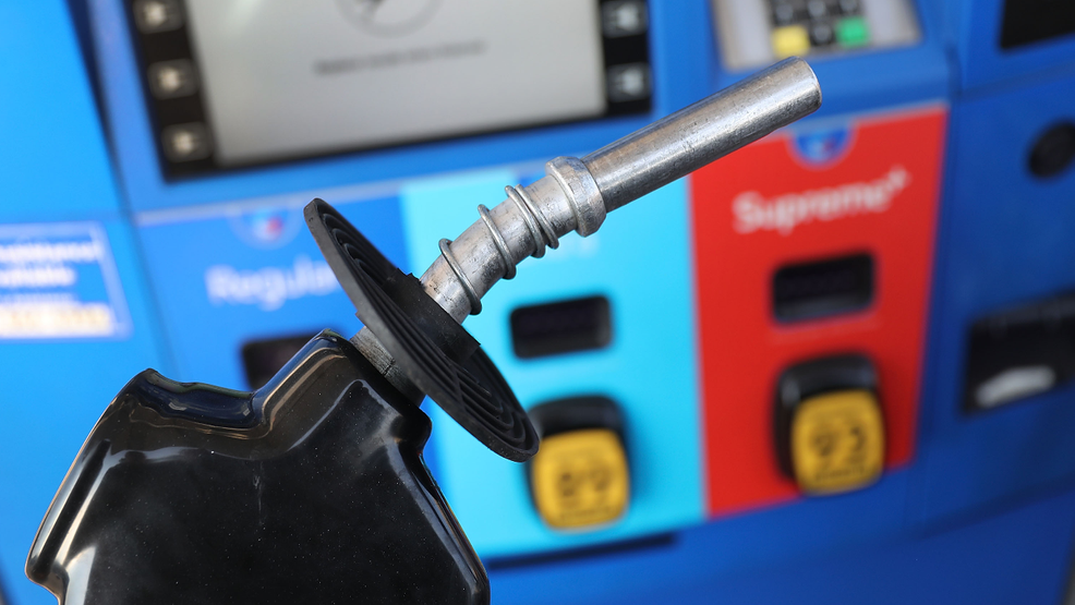 Los precios de la gasolina en Iowa caen 3,2 centavos en la última semana.