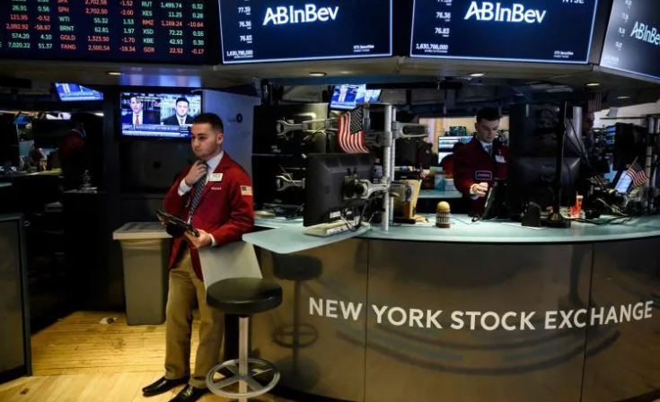 Wall Street cierra en territorio mixto y el Dow baja 0.26%