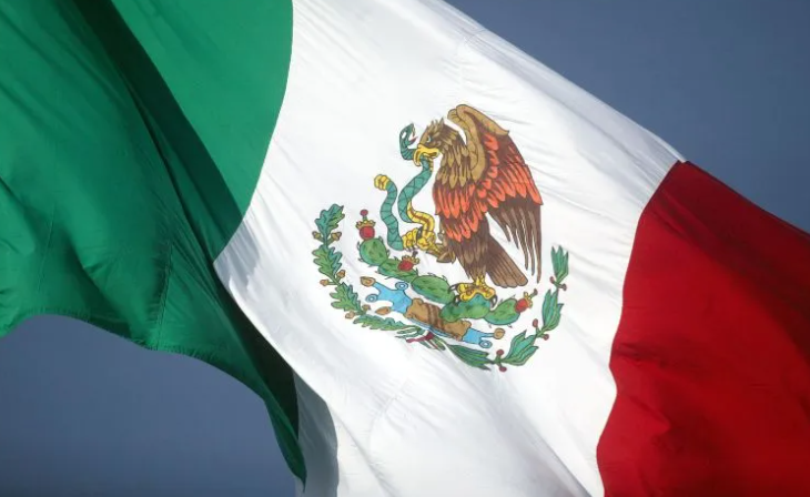 Este es el origen y significado de la Bandera de México.