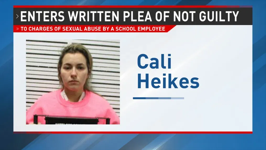 Exmaestra de Winside, Nebraska, se declara culpable en caso de abuso sexual.