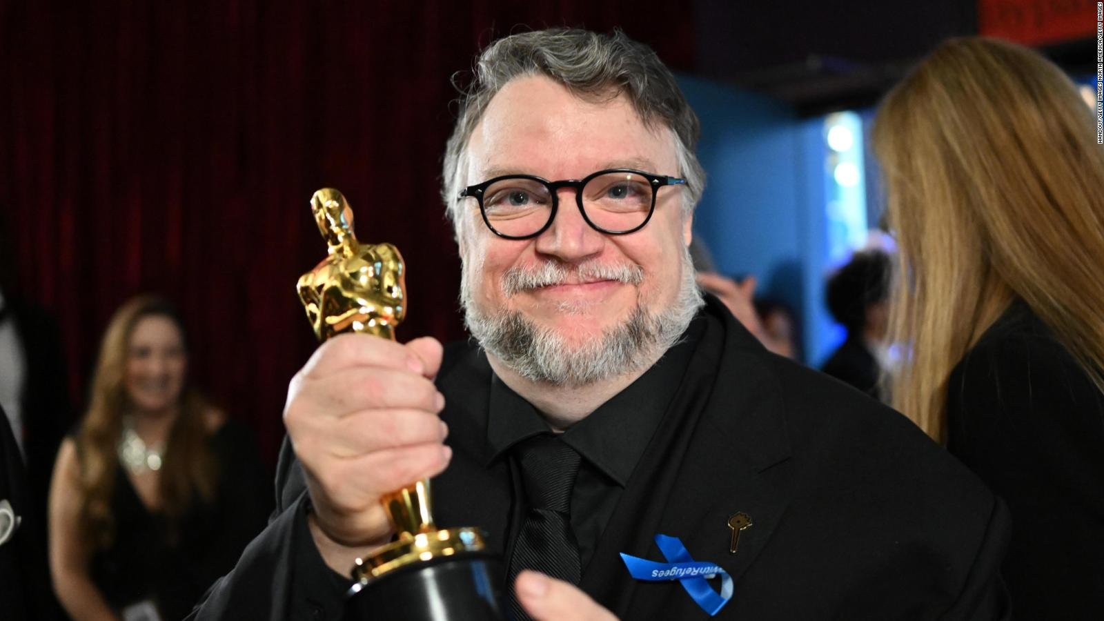 Guillermo del Toro da detalles de su próxima película en Netflix.