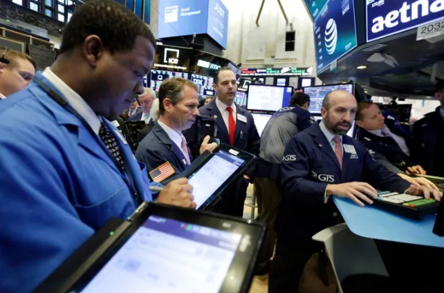 Wall Street cierra en rojo y el Dow Jones baja un leve 0.04%