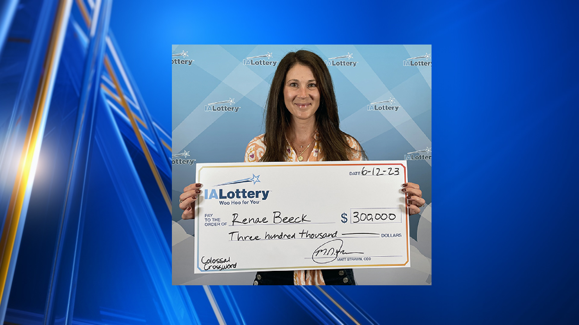 Mujer de Hinton gana $300,000 en la lotería de Iowa.