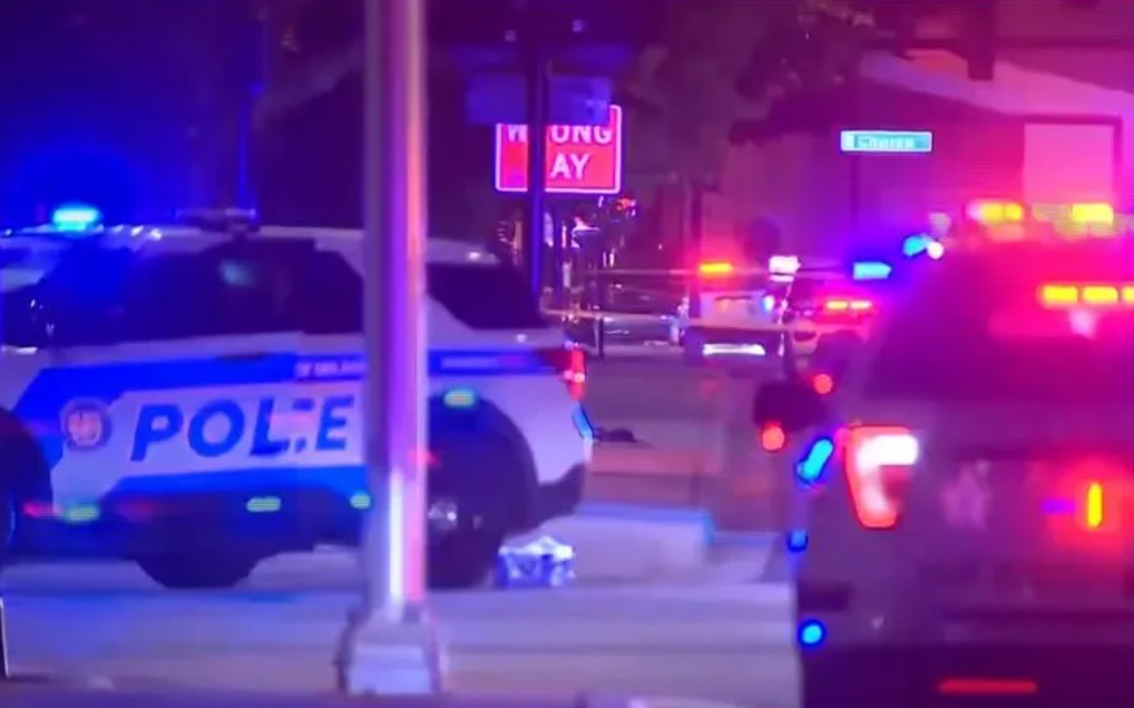 Policía abate a sujeto que hirió a tiros a 2 agentes en Florida.