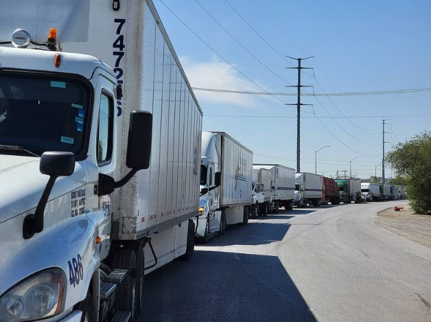 México advierte que abrió diálogo con EU: ‘Revisión a camiones obstruye comercio y viola T-MEC.