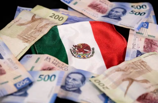 Economía mexicana ‘se expande’: Crece 1.1% en tercer trimestre, más de lo esperado.