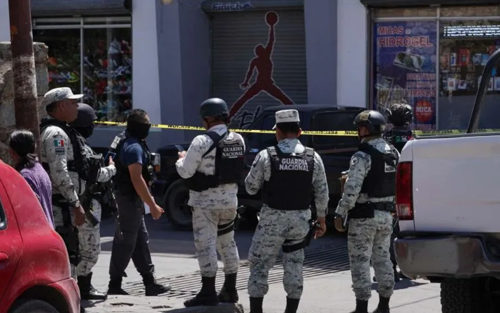 Un enfrentamiento entre bandas en Zacatecas, dejó ocho muertos.