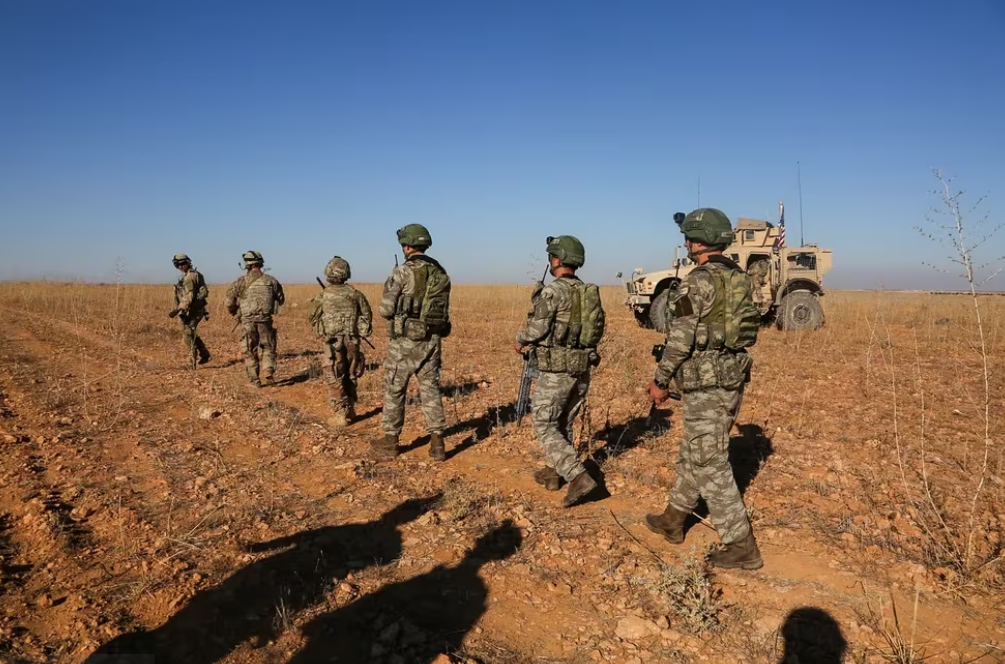 Tres soldados estadounidenses murieron en un ataque con drones a una base en el norte de Jordania.