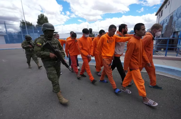 Más 10.000 personas fueron detenidas en Ecuador desde el inicio de la lucha contra el narcoterrorismo.