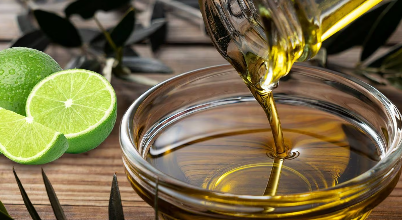 ¿Para qué sirve el aceite de oliva con limón? Propiedades y manera de consumirlo.