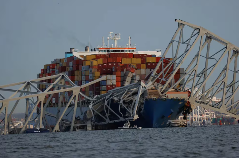 Un viaje de 27 días que duró media hora: qué se sabe del Dalí, el buque carguero que destruyó el puente de Baltimore.