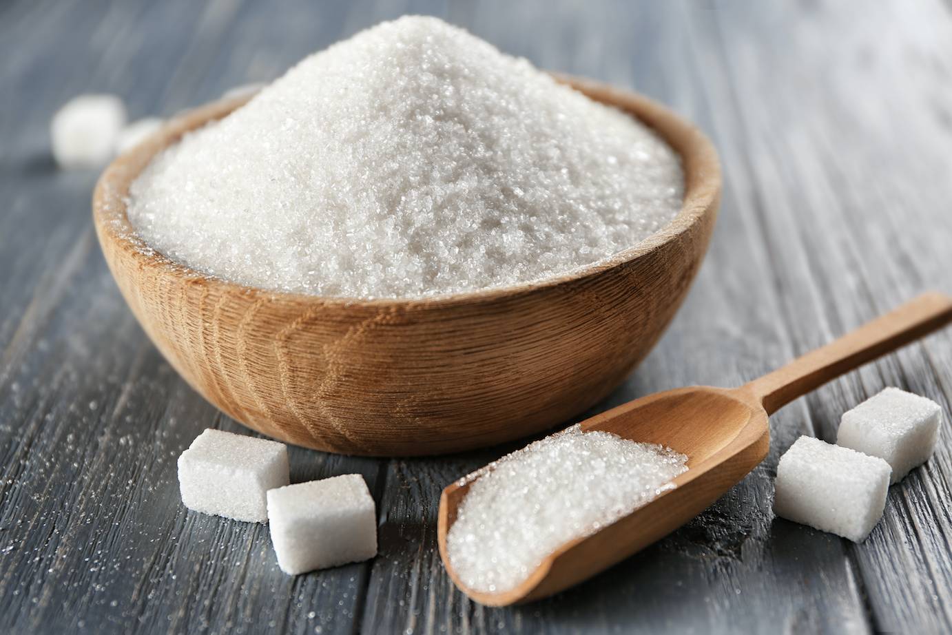 ¿El alcohol de azúcar puede funcionar como sustituto para endulzar tus alimentos? Esto dice Harvard.