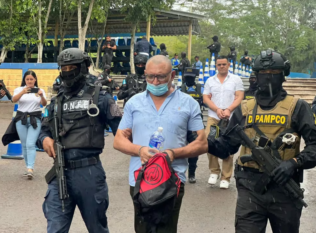 Cómo la pandilla MS13 se asoció a la mafia hondureña de la mano del ex presidente narco Juan Orlando Hernández.