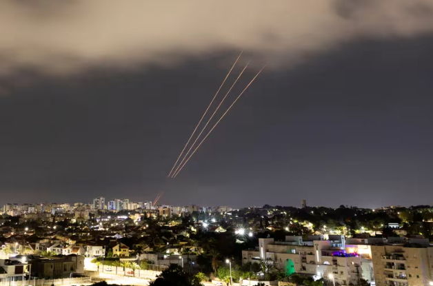 Tras el fracaso del bombardeo, el régimen de Irán volvió a lanzar amenazas ante una posible represalia de Israel.