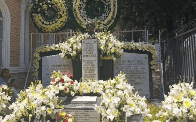 Conmemoran el legado de Pedro Infante en el aniversario 67 de su fallecimiento.