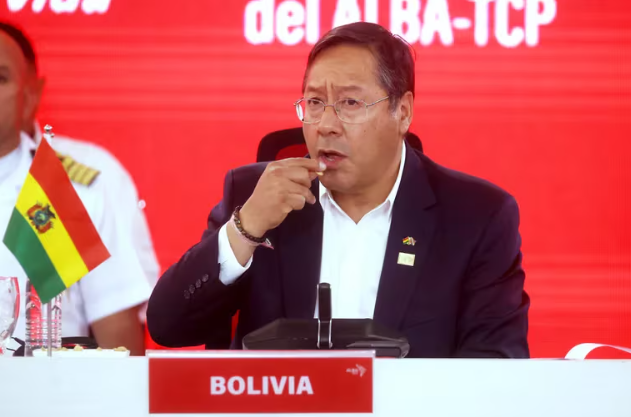 Luis Arce admitió la crisis en Bolivia pero acusó a la oposición de impulsar un conflicto político para acortar su mandato.