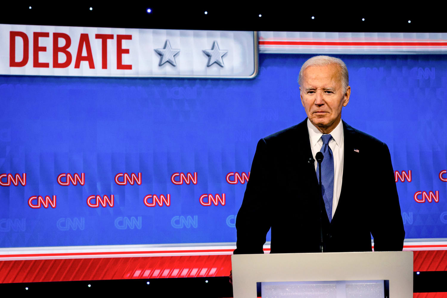 Biden reconoce que “metió la pata” durante el debate contra Trump.