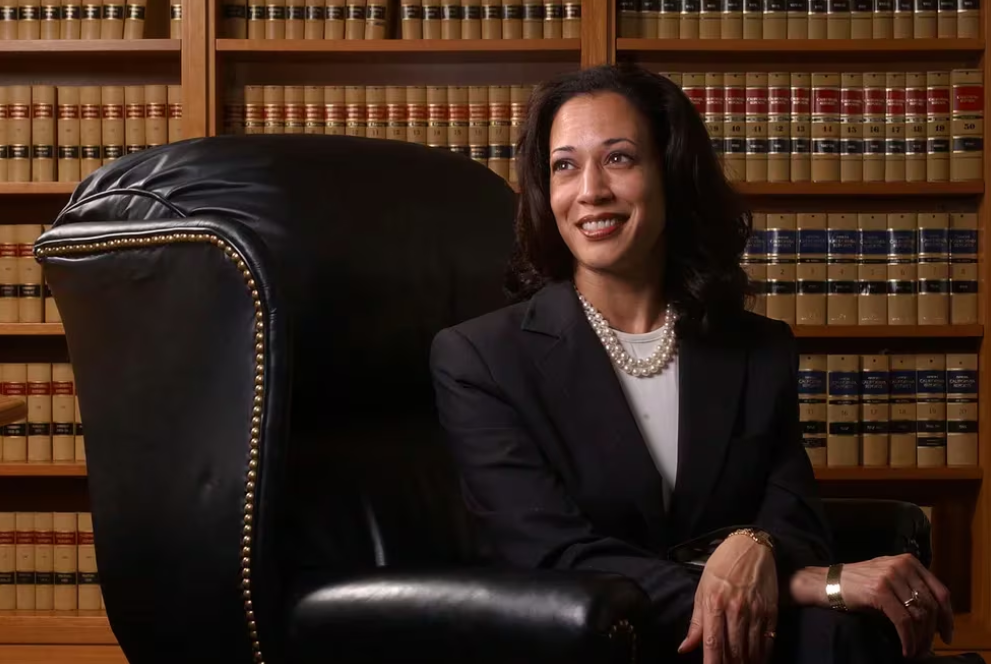 Kamala Harris recaudó una cifra récord de casi 47 millones de dólares en las primeras horas de su campaña.