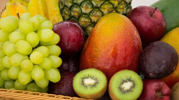 5 frutas que puedes incluir en tu dieta esta temporada en tus postres porque serán bajas en calorías.