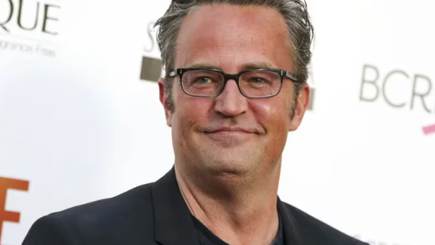 Una alerta que nadie atendió: Matthew Perry “se congeló” tras una fuerte dosis de ketamina semanas antes de su muerte.