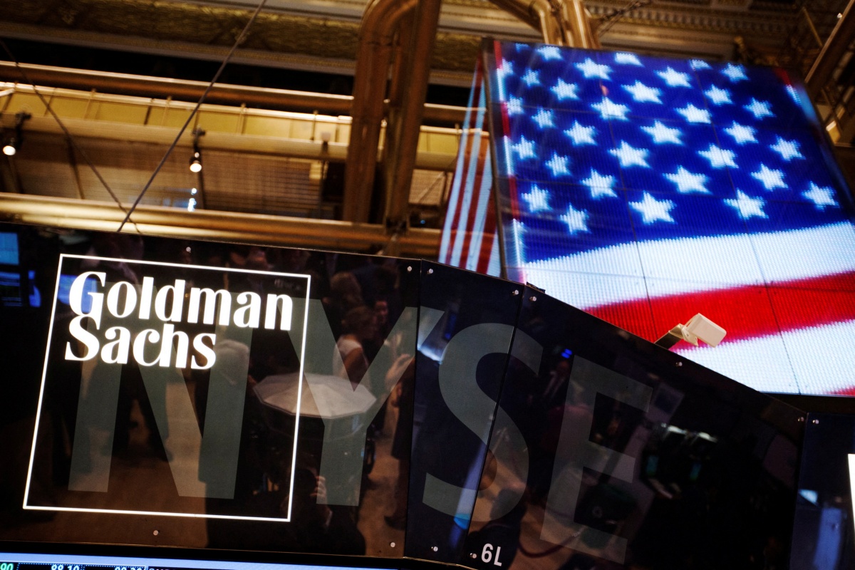 Goldman Sachs rebaja a 20% las probabilidades de recesión en EU.