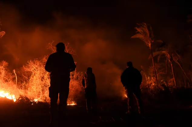 Tras dos meses de incendios y 4 millones de hectáreas afectadas, el Gobierno de Bolivia decretó una “pausa ambiental” indefinida.