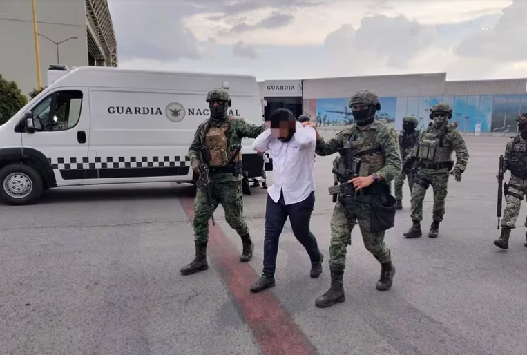 Cae “El Piyi”, jefe de seguridad de Iván Archivaldo; las primeras fotos del hombre que tenía prohibido mostrarse en público.