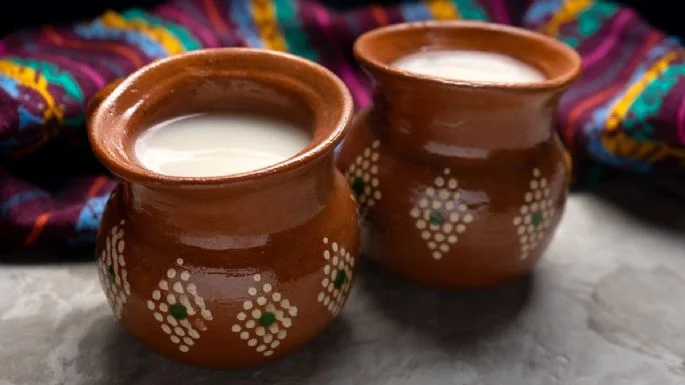 ¿Cuáles son los beneficios que el pulque hace en nuestro cuerpo? Te decimos de algunos.