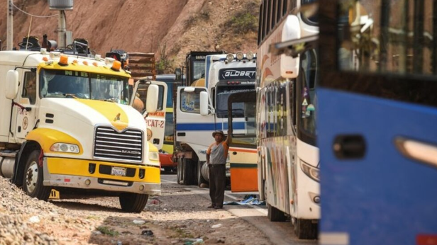 La falta de diésel en Bolivia pone en jaque a productores agrícolas y eleva riesgos de inseguridad alimentaria