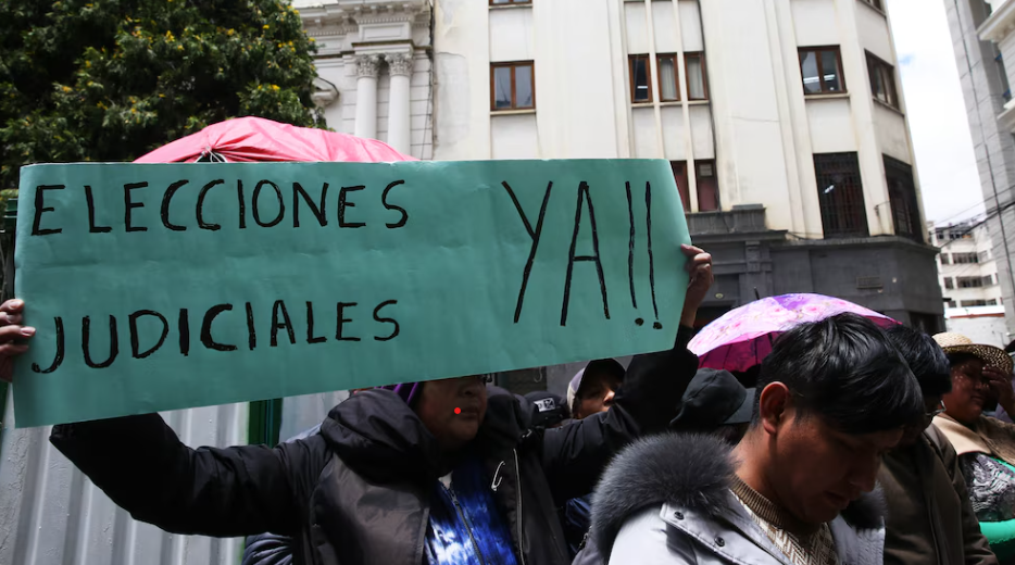 Bolivia va a las urnas este domingo: ¿Qué está en juego en las elecciones judiciales de este año?