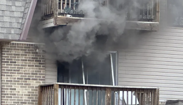 No hubo heridos pero muchos desplazados tras incendio en complejo de apartamentos en Sioux City