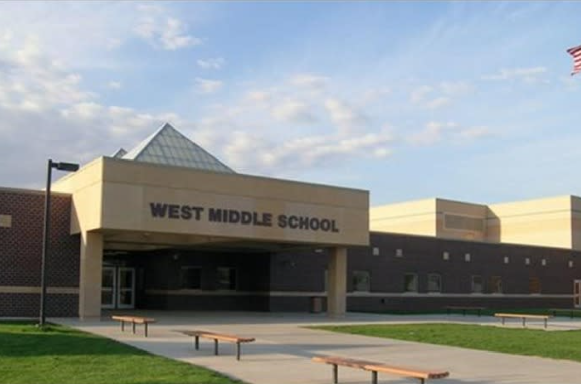 Nueve personas involucradas en una pelea en West Middle School, un arrestado