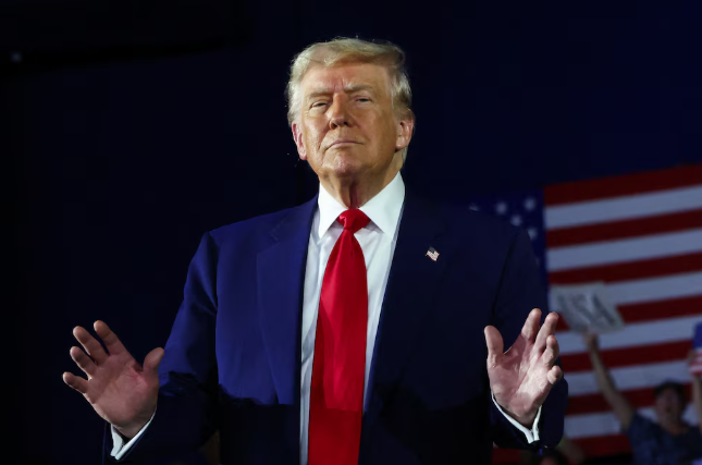 A 100 días de gestión, Trump defendió su política migratoria, la presión comercial a China y su rol en la guerra en Ucrania
