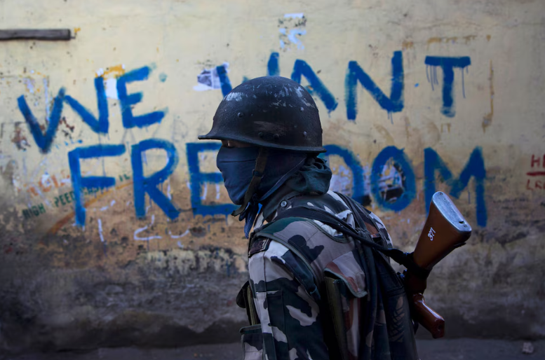 Con fuerzas armadas modernizadas, se multiplican los riesgos de un posible conflicto entre India y Pakistán