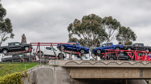 Por aranceles caen exportaciones de autos; crecen otras manufacturas