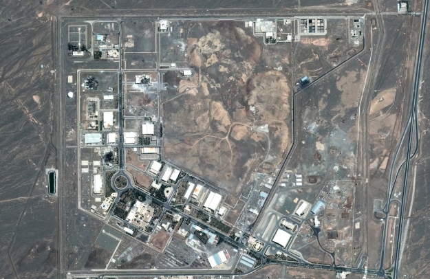 Alerta en las centrales nucleares iraníes: ¿hay posibilidad de un desastre?