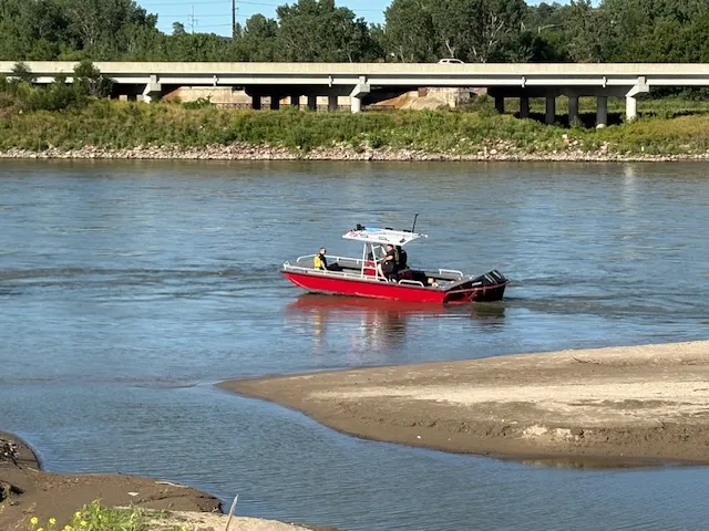 Gran presencia policial a lo largo del río Missouri en South Sioux City