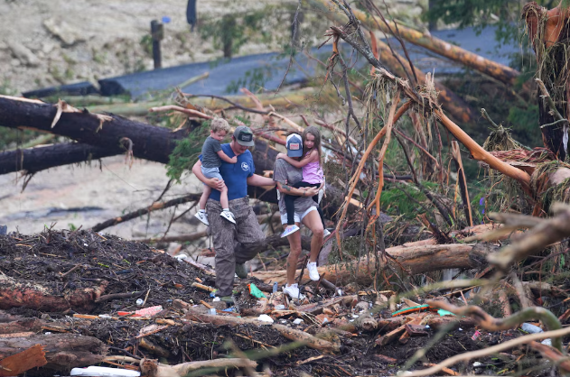Ascendió a 59 el número de muertos por las inundaciones en Texas: hay decenas de heridos y desaparecidos
