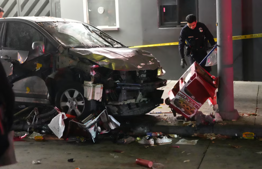 Al menos 30 personas resultaron heridas en Los Ángeles tras un atropello masivo