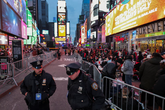Tiroteo en Nueva York: un adolescente abrió fuego en Times Square y dejó al menos tres heridos