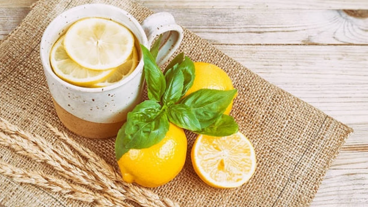 5 Razones para consumir el té de cáscaras de limón, los beneficios te van a sorprender