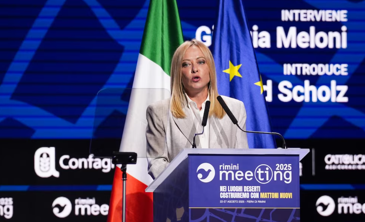 Meloni afirmó que Italia no enviará tropas a Ucrania y limitará su apoyo a tareas de formación y vigilancia tras la cumbre aliada